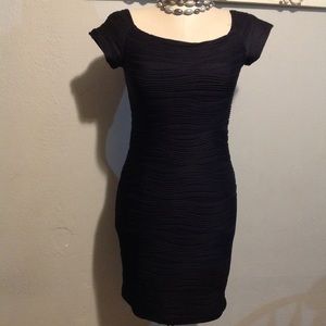 Fitted body dress